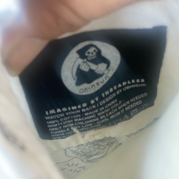 Like New | Oninsun By Threadless | All Over Print | Short Sleeve Button Up Shirt - Picture 3 of 3